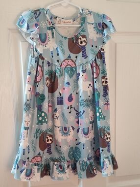 Girls' Light Blue Llama & Sloth Print Casual Dress